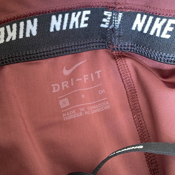 Nike dry fit leggings size S - Picture 3 of 3